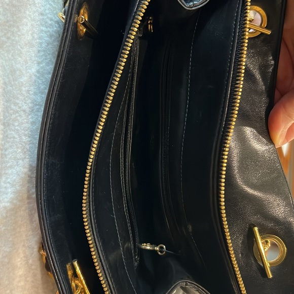 Lambskin Chanel Tote - Picture 11 of 15